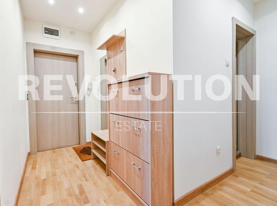 Дава се под наем Двустаен апартамент в София, Младост 4 - 70 кв.м за 698.19 € - Снимка #9