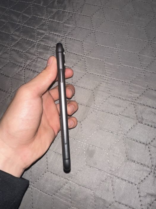 iphone 11 stare ff bun