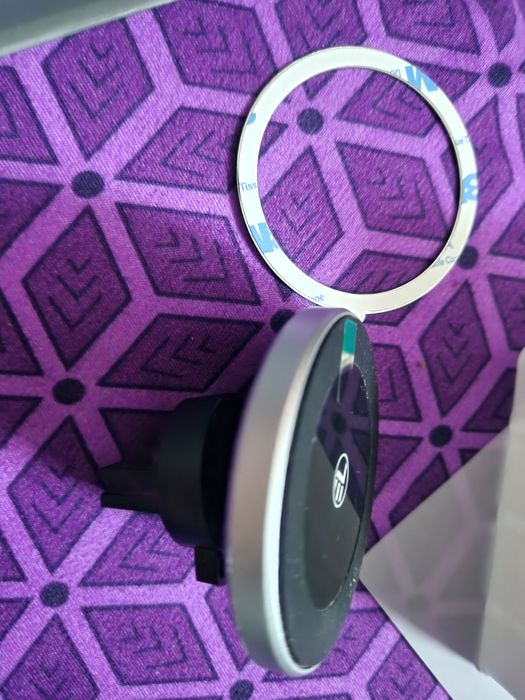 Incarcator auto wireless