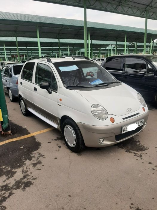 Sotiladi Best 2012 yil H9 Metan gaz