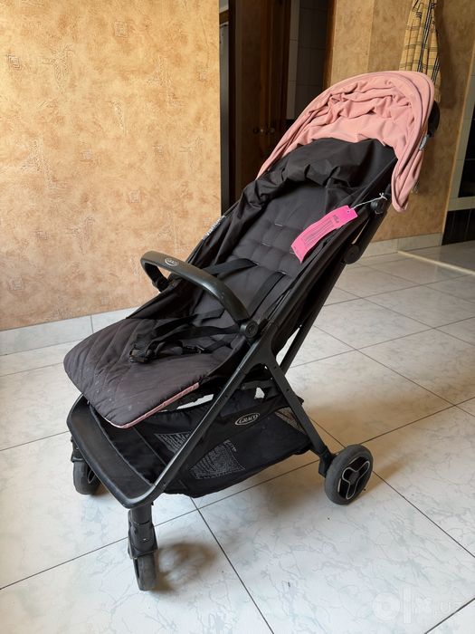 Graco — компактная прогулочная коляска