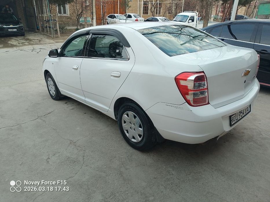 Cobalt avtomobili sotuladi