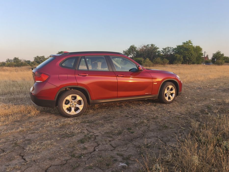 BMW  X 1  2.0 D  2011