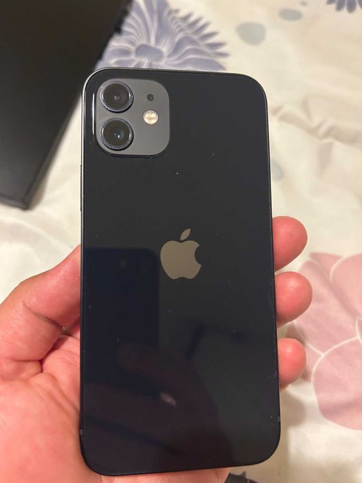 iphone 12   64gb  88% baterie schimb pc sau laptop