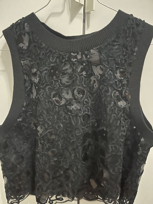 Топ от Stefanel, нов с етикет