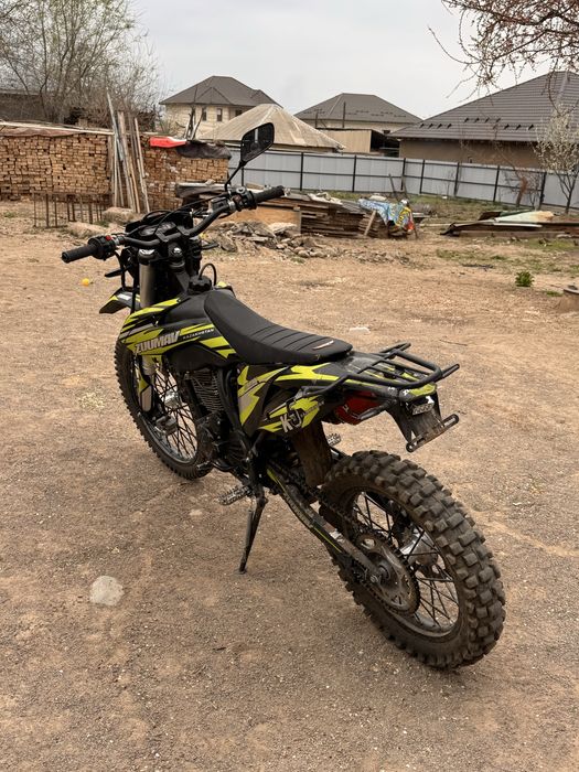 Продам Эндуро 250куб