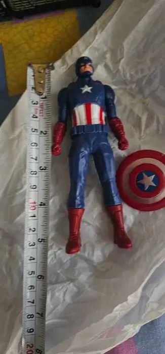 figurine marvel capitan america iron man