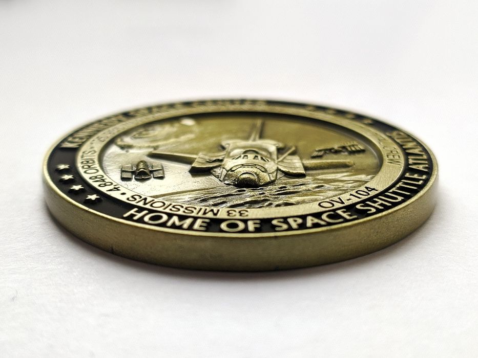 Медальон космического агентства НАСА.
