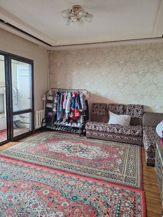 Метро Туркистон Юнусабад -15 2'3х комнатная квартира с обстановкой