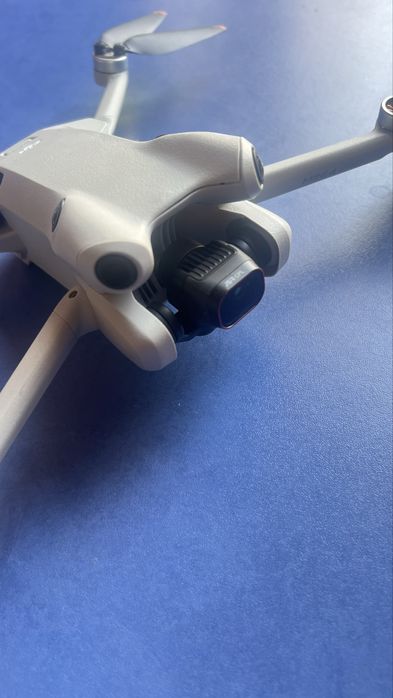 Дрон dji mini 4 pro
