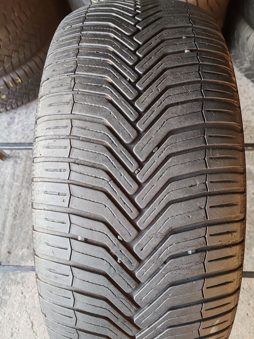 1 anvelopa 225 55 18