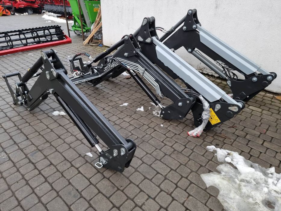 Incarcator Frontal Încărcător  TRACTOR UNIVERSAL Piese de schimb