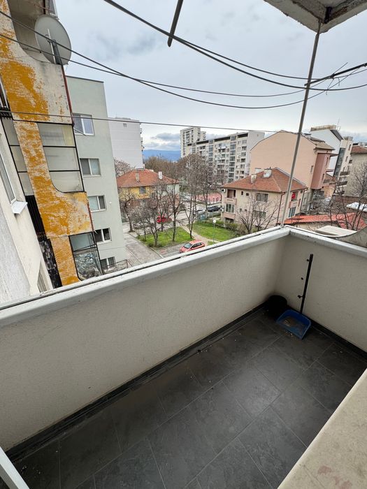 Дава се под наем Двустаен апартамент в Пловдив, Център - 60 кв.м за 468.69 € - Снимка #10