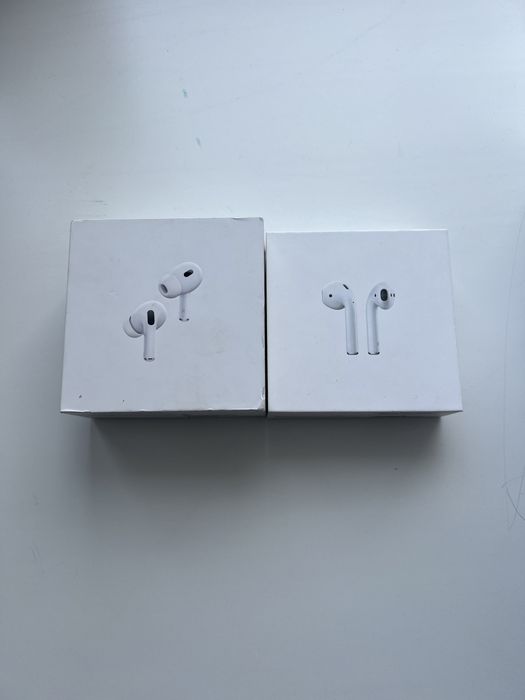 Коробки от продукции Apple