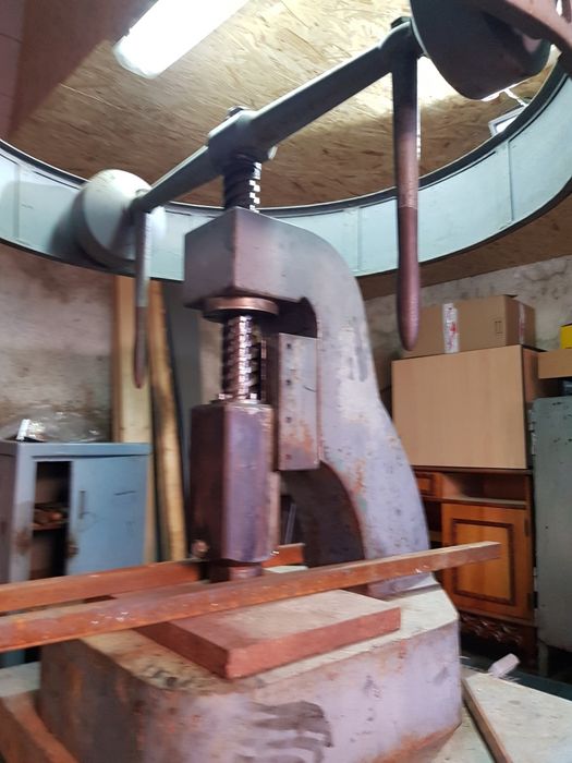 Scule fierar forja nicovala fier