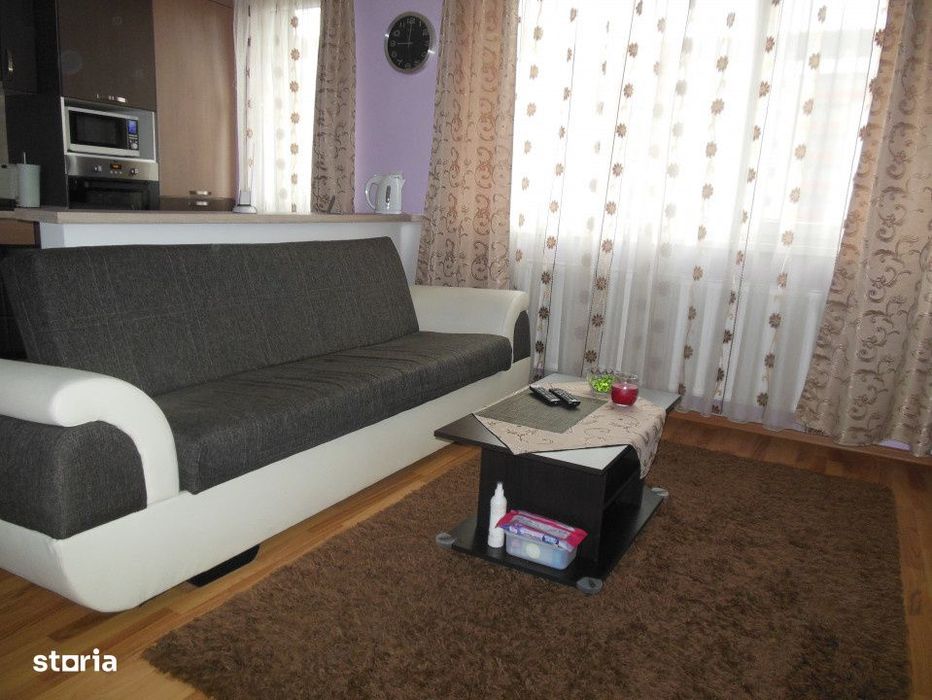 Apartament 3 camere, zona Volvo, complet dotat, doua locuri parcare — fotografia 1