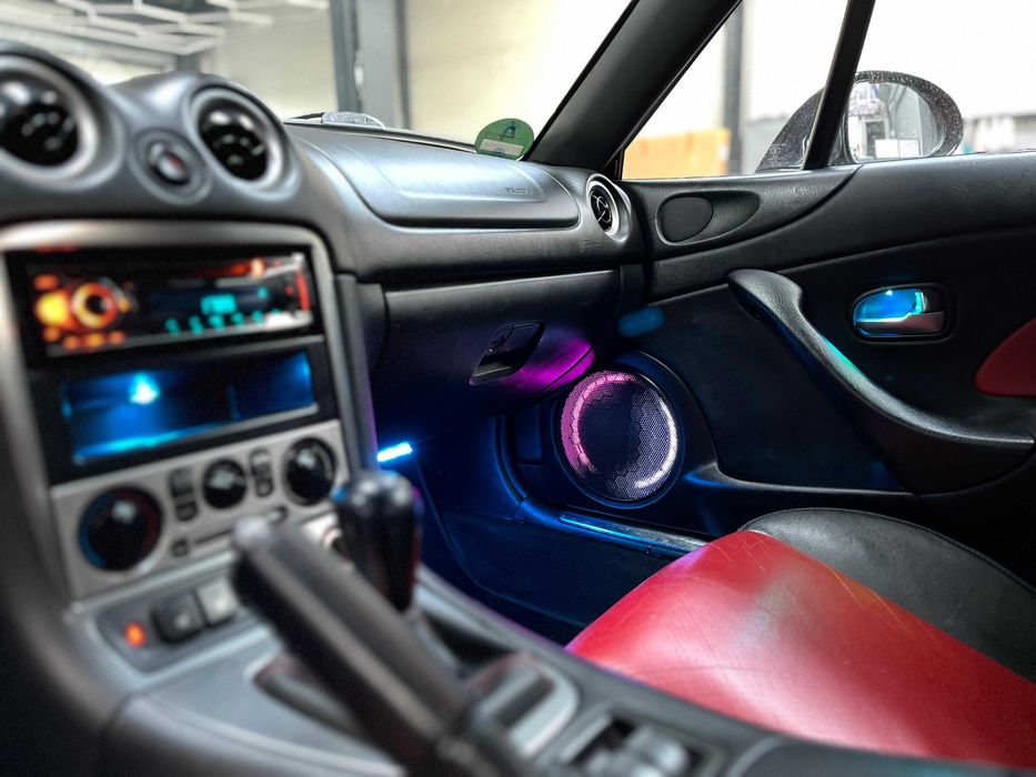 Lumini ambientale LED dedicate MAZDA