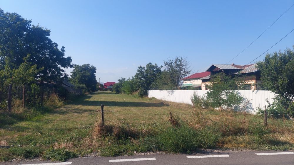 Teren intravilan - 2500 mp - Baba Ana