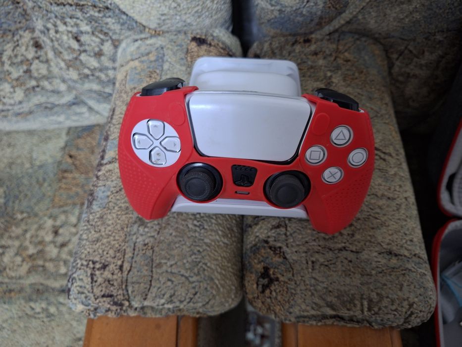 Джостики  PS5, Диски