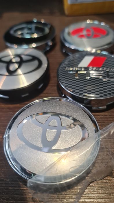 Капачки за джанти на Тойота