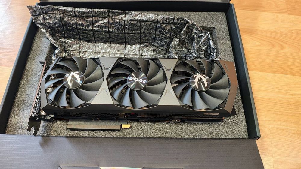 Rtx 3080 Zotac  Trinity OC edition