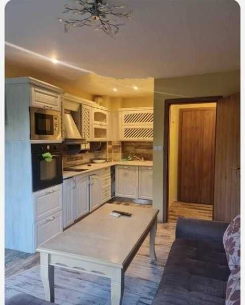 Продава се Тристаен апартамент в Пловдив, Кючук Париж - 80 кв.м за 1116 €/кв.м - Снимка #1