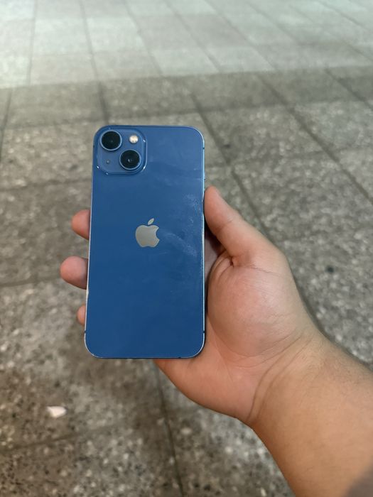 iPhone 13 128gb.