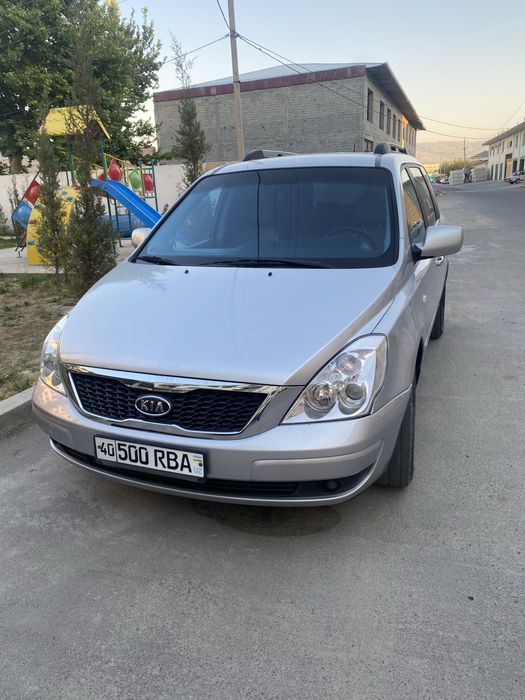 Срочно кия карневал сотилади скидка