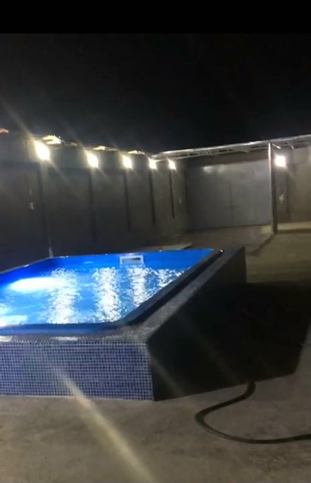 Срочно продаётся композитный бассейн
