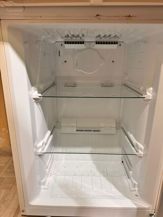 Холодильник хороший