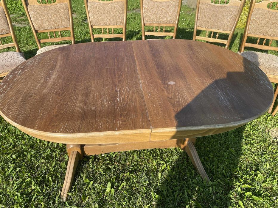 Masa si scaune lemn masiv