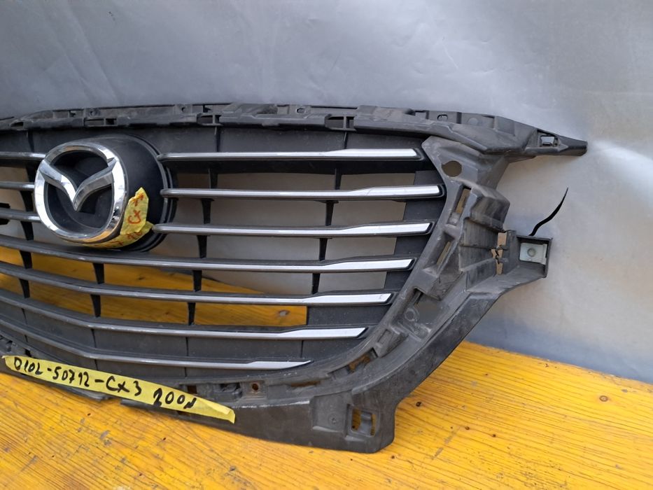 Грил решетка Мазда Цх3  Mazda CX 3