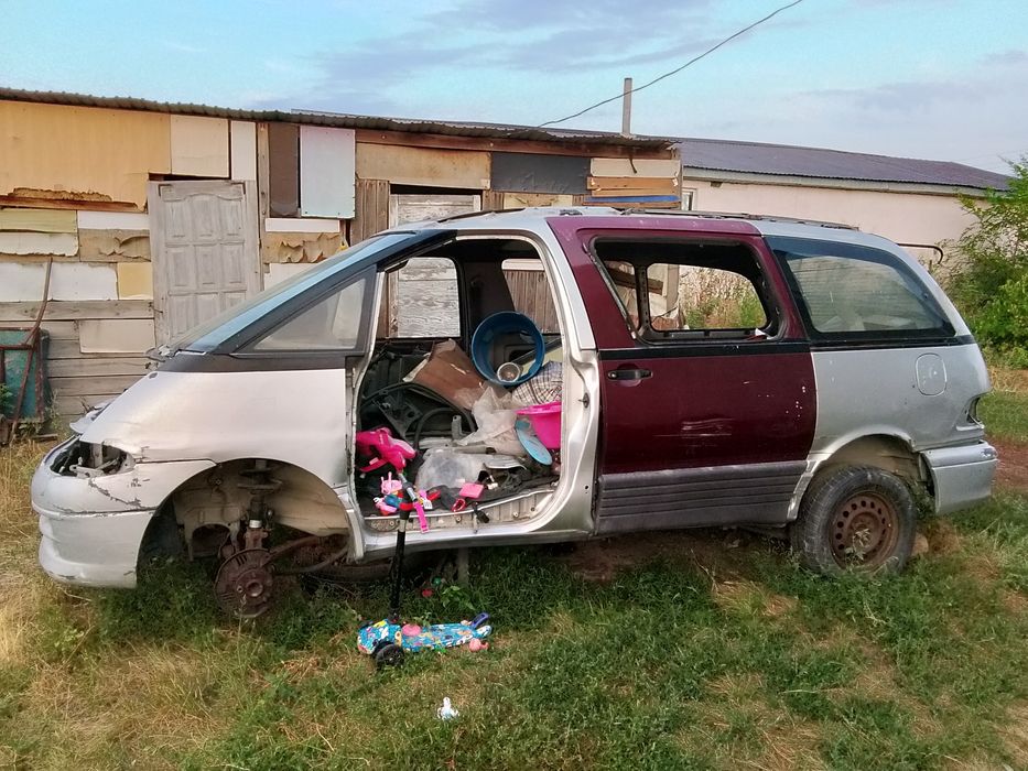 Тайота люсида на запчаст