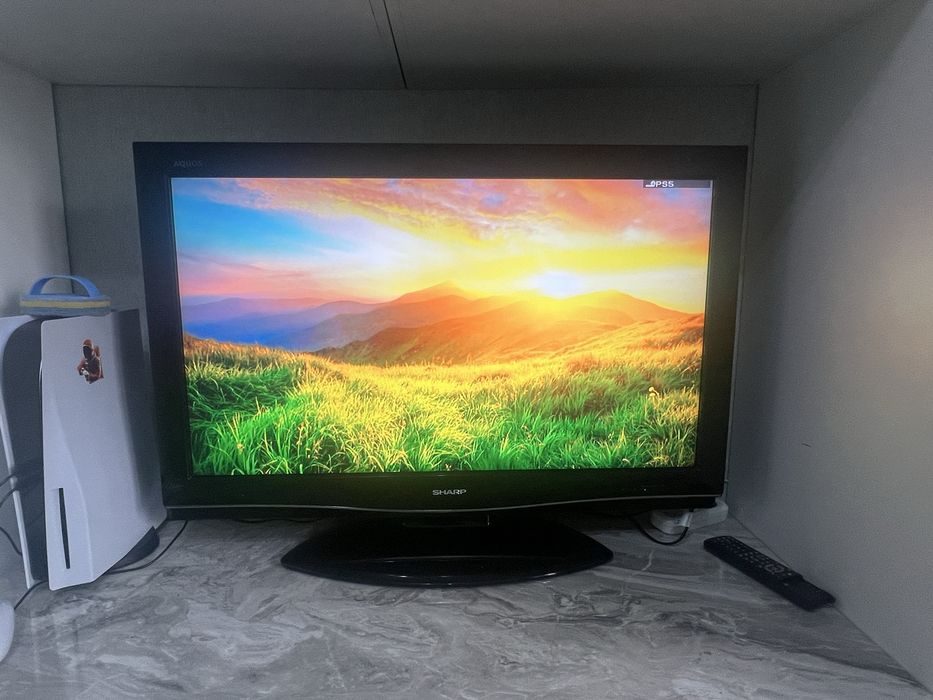 Продам телевизор Sharp