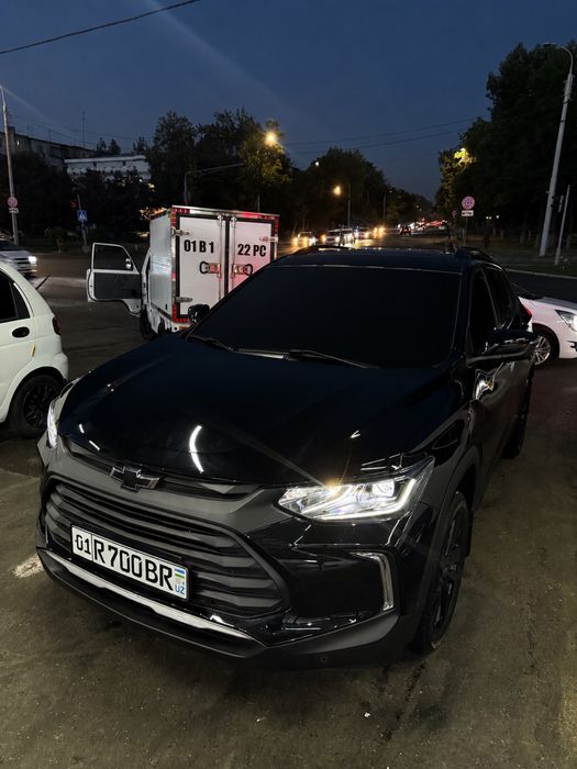 Trekir 2 yengi probeg 3000 min kraska toza moshina ideal