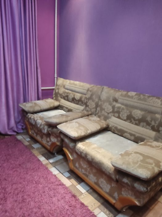 Продам современные кресла .