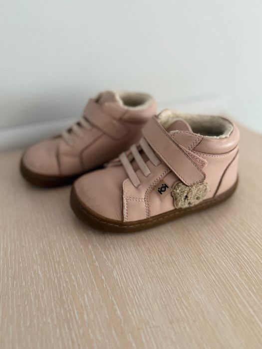 Зимни обувки за момиче - 25 размер