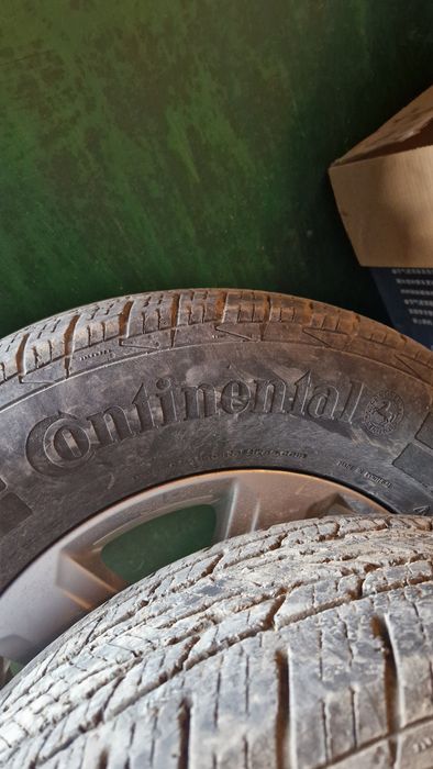 Продам шины 265/65 R17
