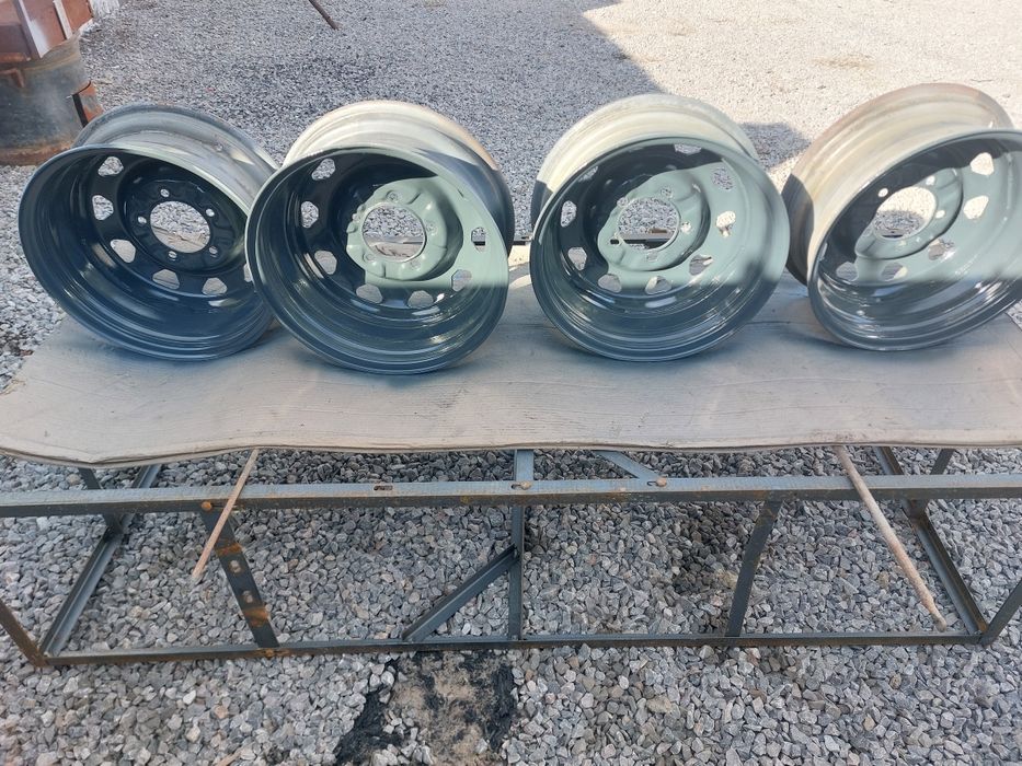 Продам Диски Уаз R16