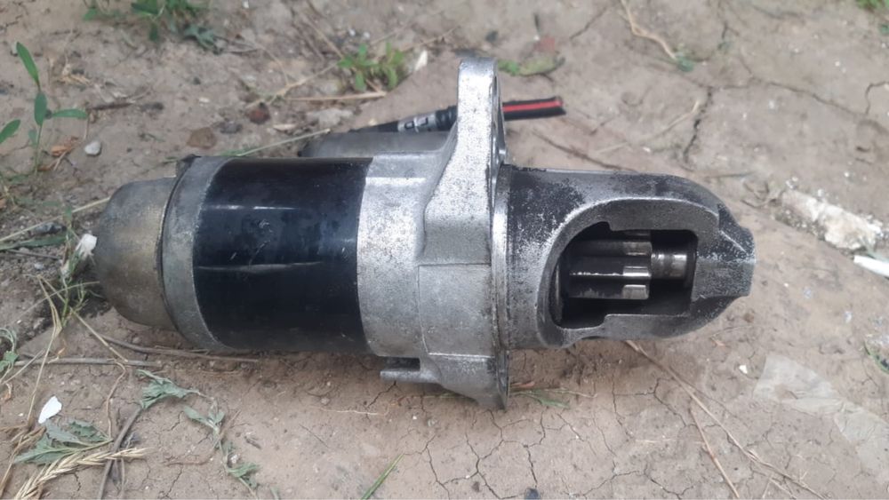 Продаю стартеры различные