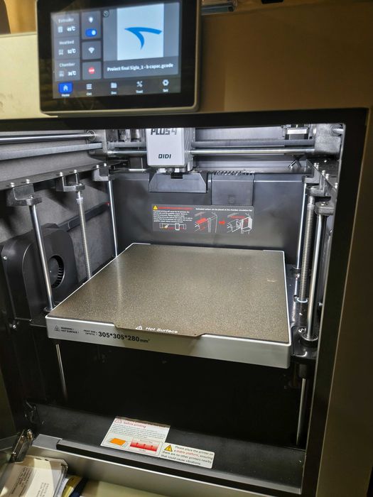 Imprimanta 3D QIDI Plus4 3D Printer