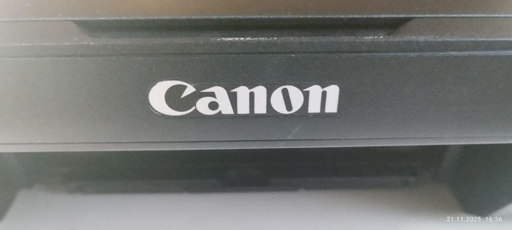 Imprimantă Canon