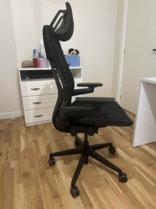 Steelcase Gesture scaun de birou ergonomic cu tetiera