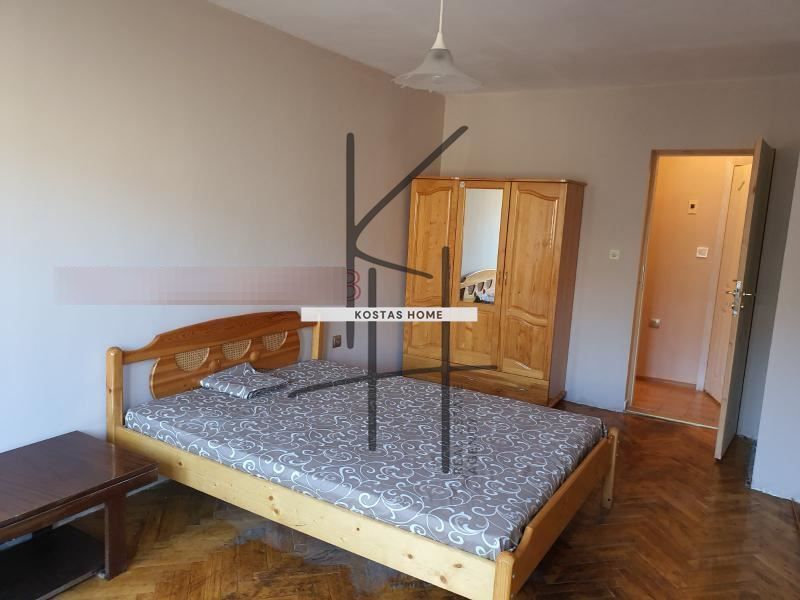 Продава се Тристаен апартамент в Варна, Лятно кино Тракия - 80 кв.м за 2100 €/кв.м - Снимка #2
