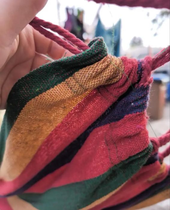 Hamac perfect pentru relaxare la umbra