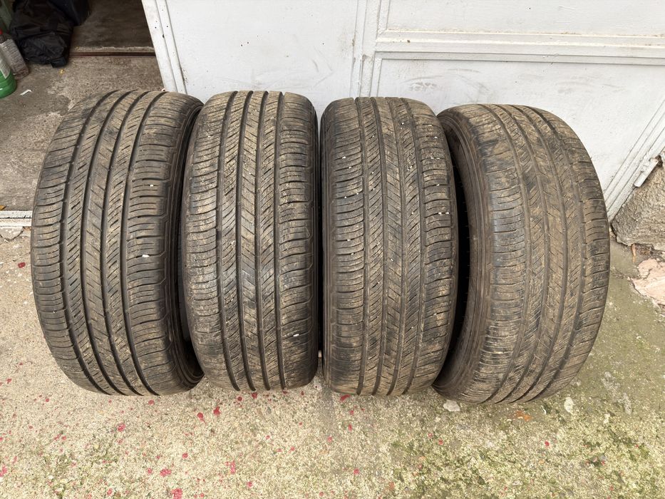 Set 4 anvelope Kumho 235 55 18 iarna an2023 profil 7 mm