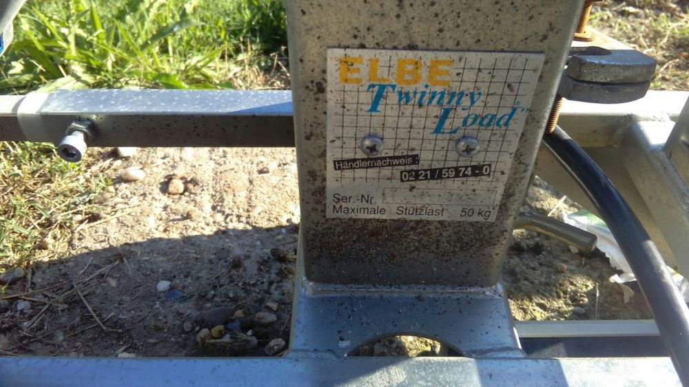 Suport pentru biciclete pe cirlig