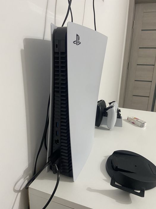 Playstation 5 impecabil