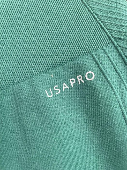 Дамски спортен клин