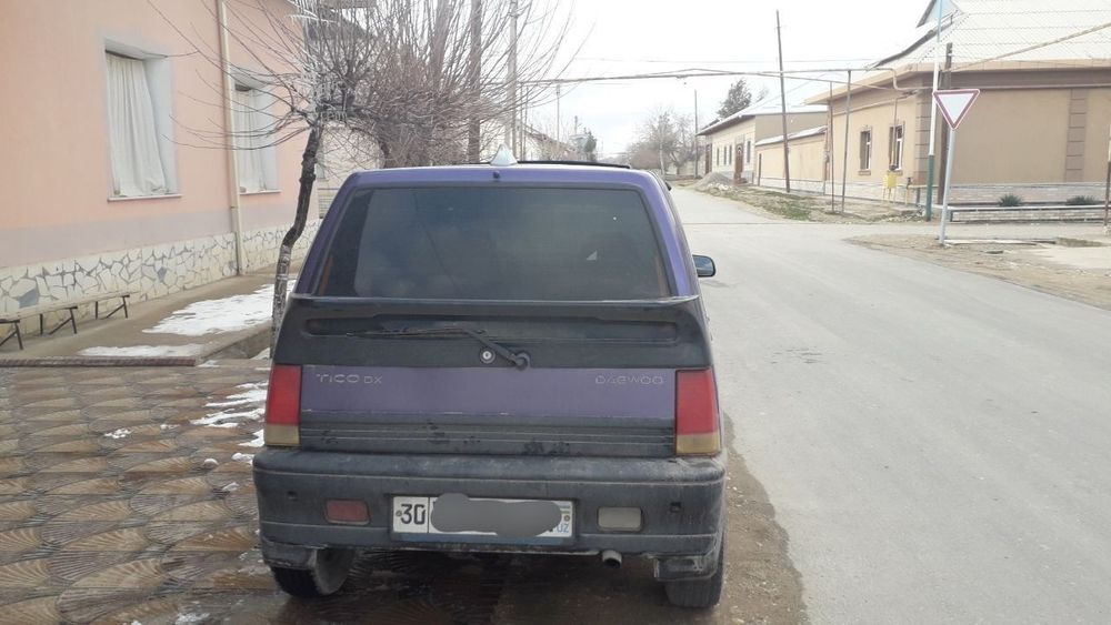 Tiko sotiladi.narxini kelishamiz
